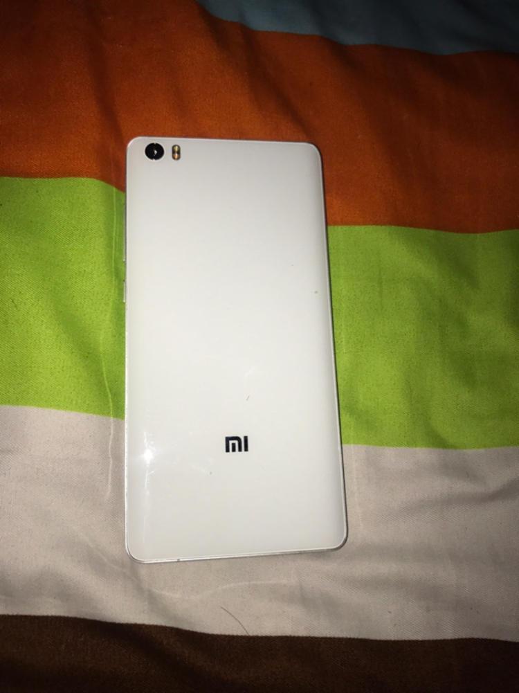 二手Xiaomi/小米10高通骁龙865手机5g全网通二手小 二手Xiaomi/小米10高通骁龙865手机5g全网通二手小